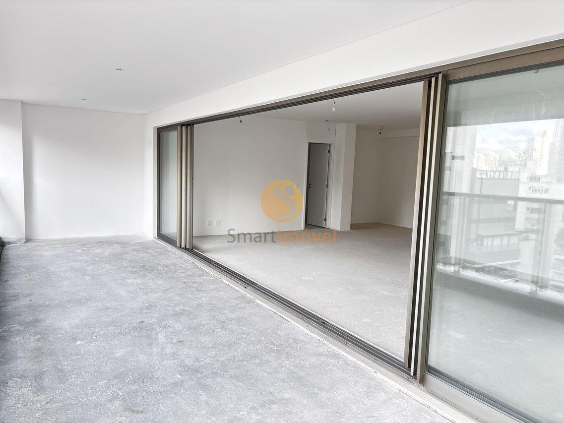 Apartamento com 213m² 3 suítes, e 3 vagas - São Paulo - 