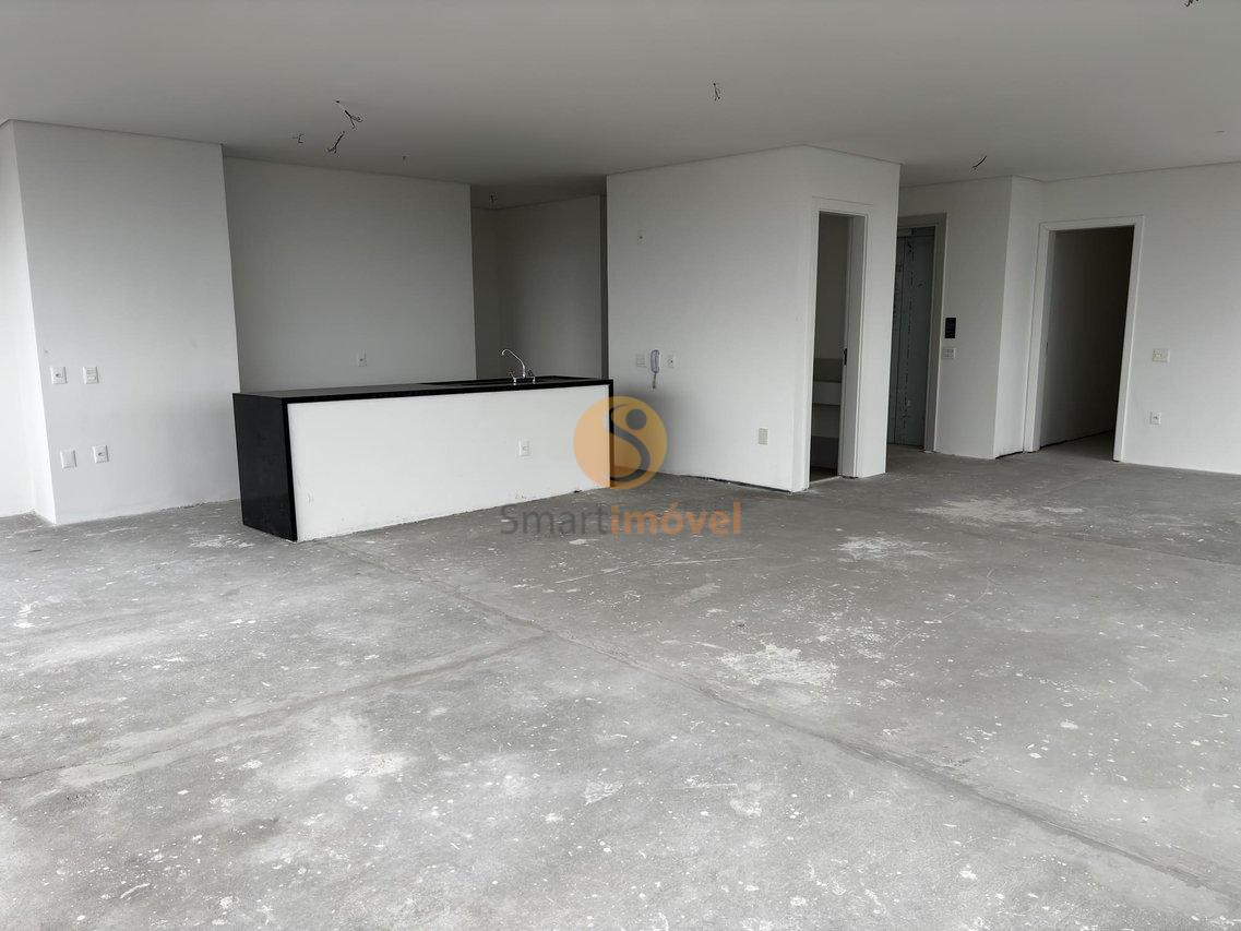 Apartamento com 208m², 3 suítes e 3 vagas determinadas  São Paulo - 