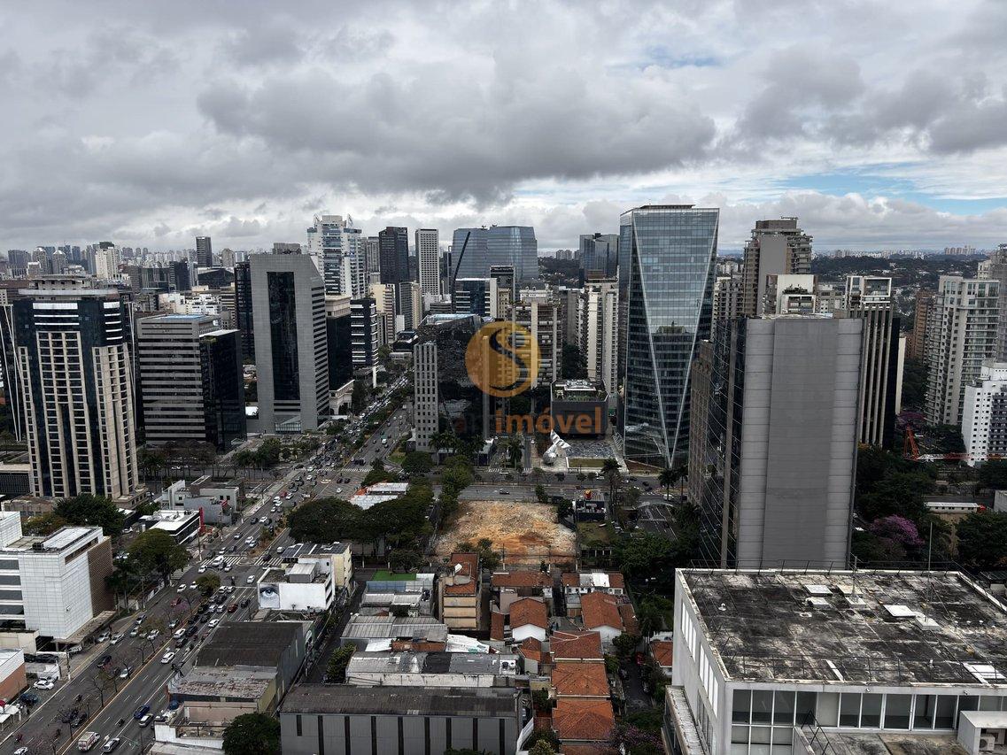 Apartamento com 208m², 3 suítes e 3 vagas determinadas  São Paulo - 