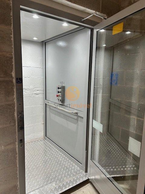 Loja comercial com 76,34m², 2 banheiros, girau, e 1 vaga  São Paulo - 