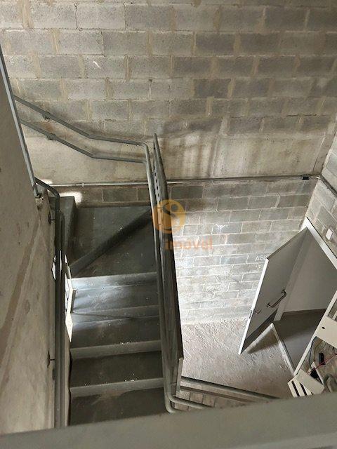 Loja comercial com 76,34m², 2 banheiros, girau, e 1 vaga  São Paulo - 
