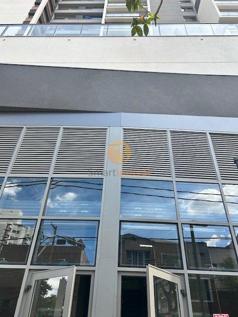 Loja comercial com 71,93m², 2 banheiros, mezanino, e 1 vaga  São Paulo - 