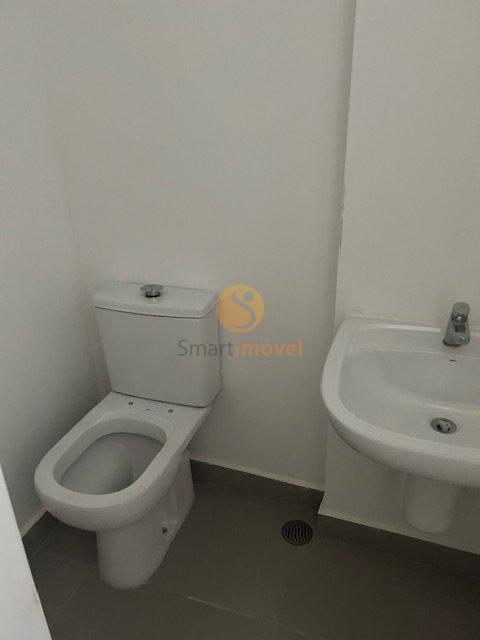 Loja comercial com 69,45m², 2 banheiros, mezanino, e 1 vaga  São Paulo - 