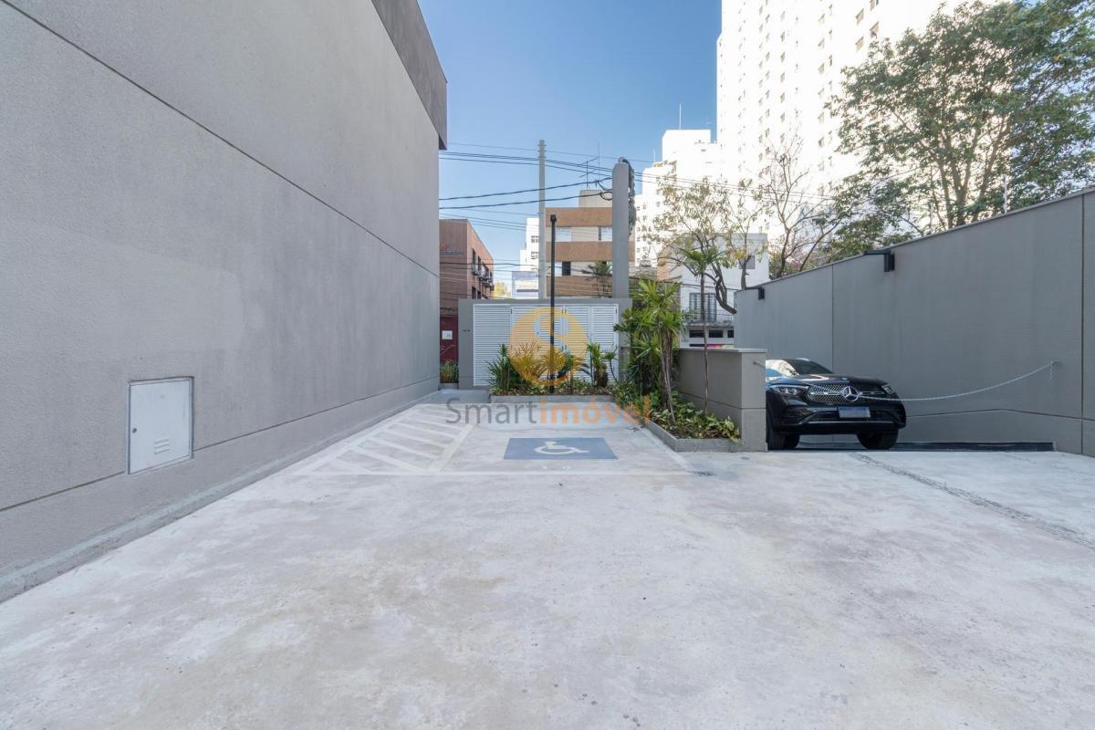 Loja comercial com 69,45m², 2 banheiros, mezanino, e 1 vaga  São Paulo - 