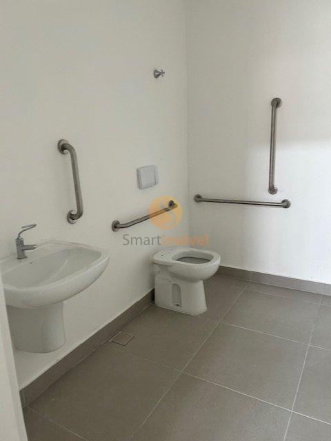 Loja comercial com 68,95m², 2 banheiros, mezanino, e 1 vaga  São Paulo - 