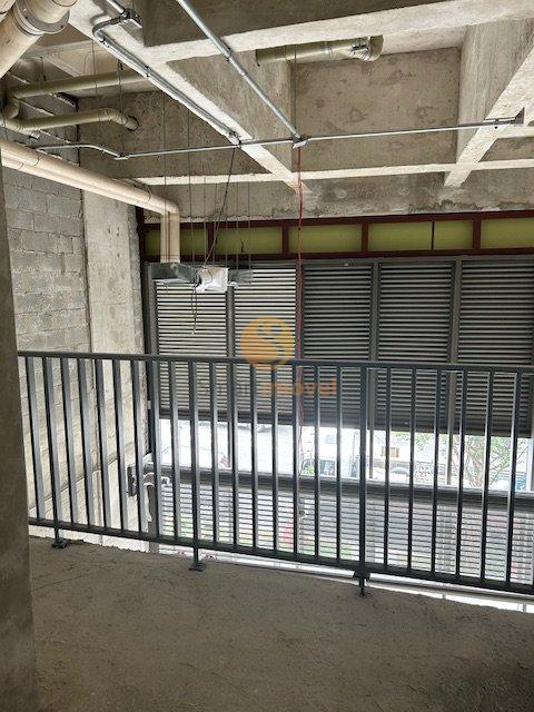 Loja comercial com 70,68m², 2 banheiros, mezanino, e 1 vaga  São Paulo - 