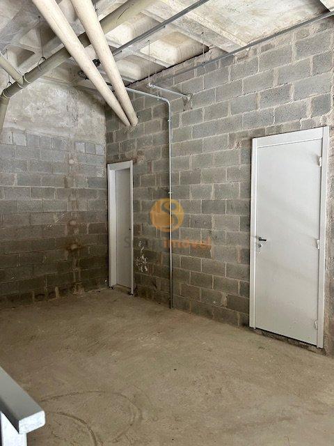 Loja comercial com 69,20m², 2 banheiros, mezanino, e 1 vaga  São Paulo - 