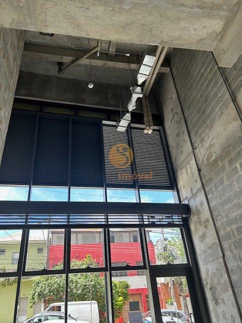 Loja comercial com 69,20m², 2 banheiros, mezanino, e 1 vaga  São Paulo - 
