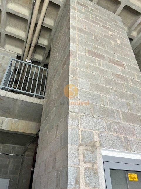 Loja comercial com 147,68m², 4 banheiros, 2 mezaninos, e 2 vagas  São Paulo - 