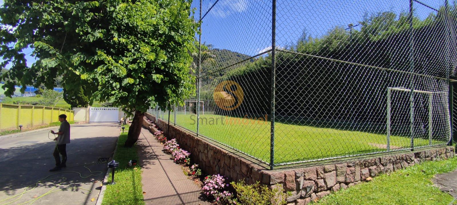 Cobertura Duplex com 500m&sup2;, 3 su&iacute;tes e 2 vagas  Petrópolis - 