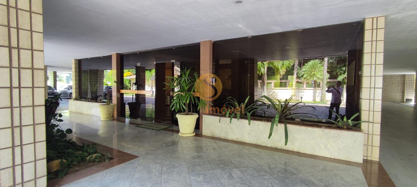 Cobertura Duplex com 500m&sup2;, 3 su&iacute;tes e 2 vagas  Petrópolis - 