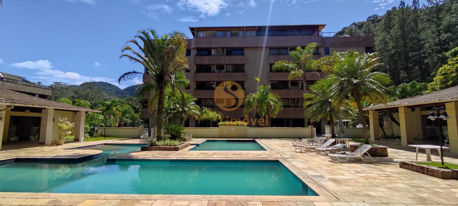 Cobertura Duplex com 500m&sup2;, 3 su&iacute;tes e 2 vagas  Petrópolis - 