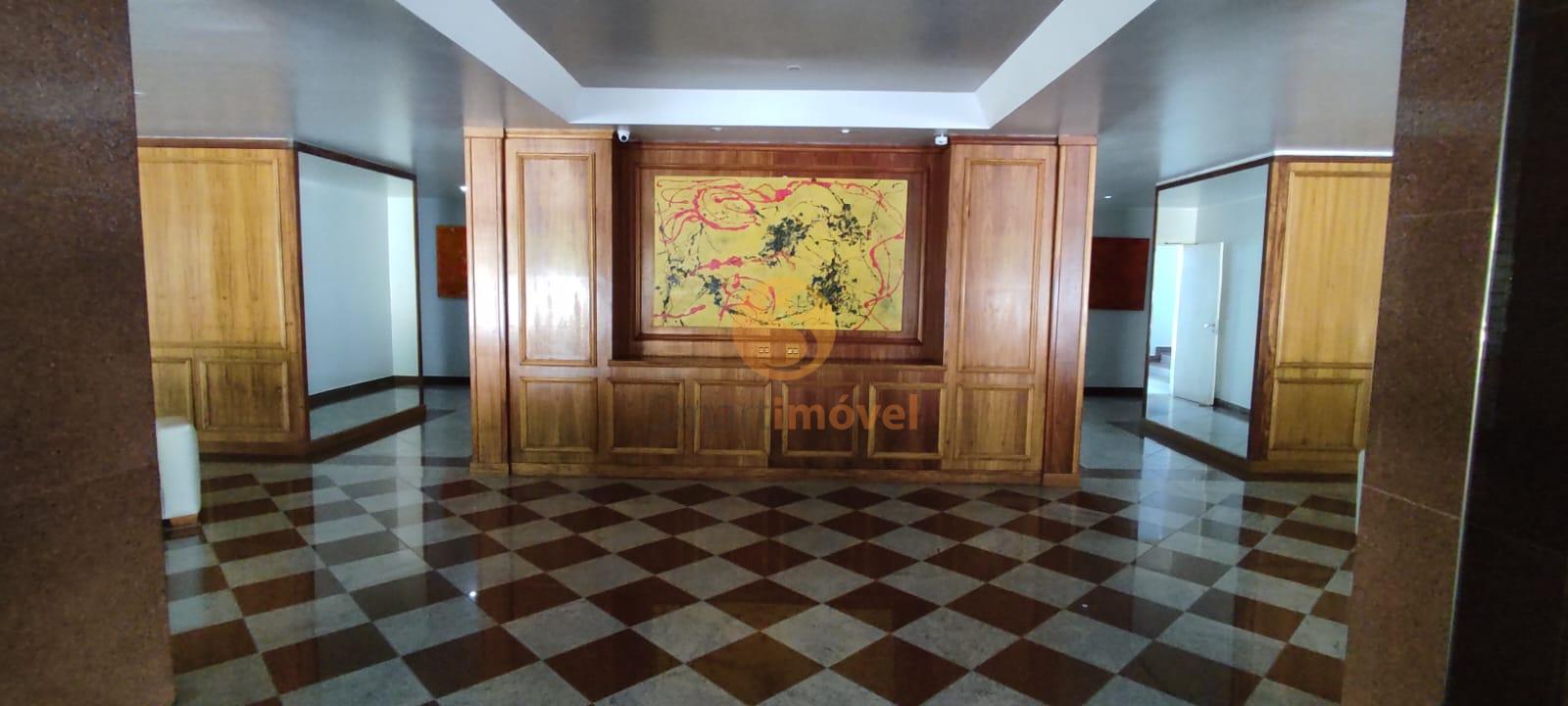 Cobertura Duplex com 500m&sup2;, 3 su&iacute;tes e 2 vagas  Petrópolis - 