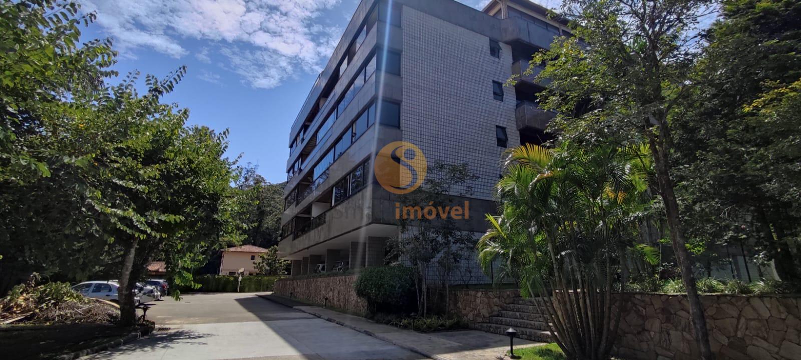 Cobertura Duplex com 500m&sup2;, 3 su&iacute;tes e 2 vagas  Petrópolis - 