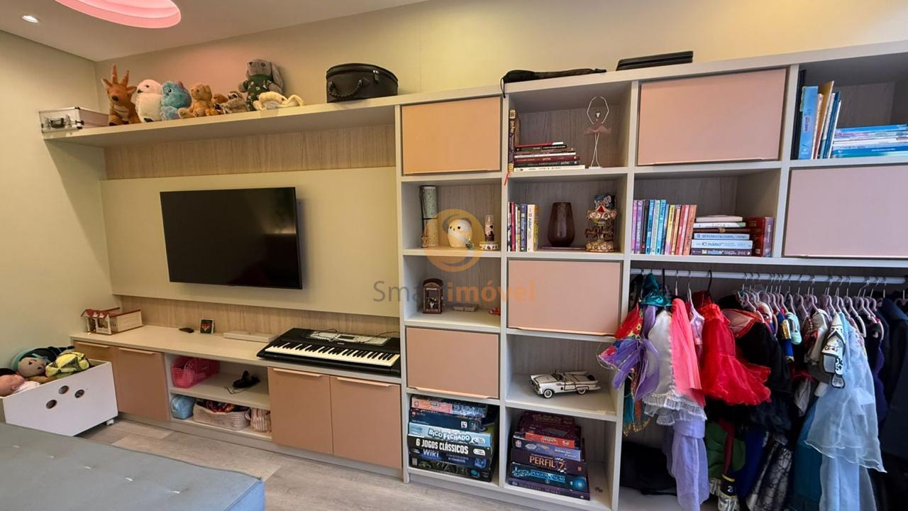 Cobertura Duplex com 500m&sup2;, 3 su&iacute;tes e 2 vagas  Petrópolis - 