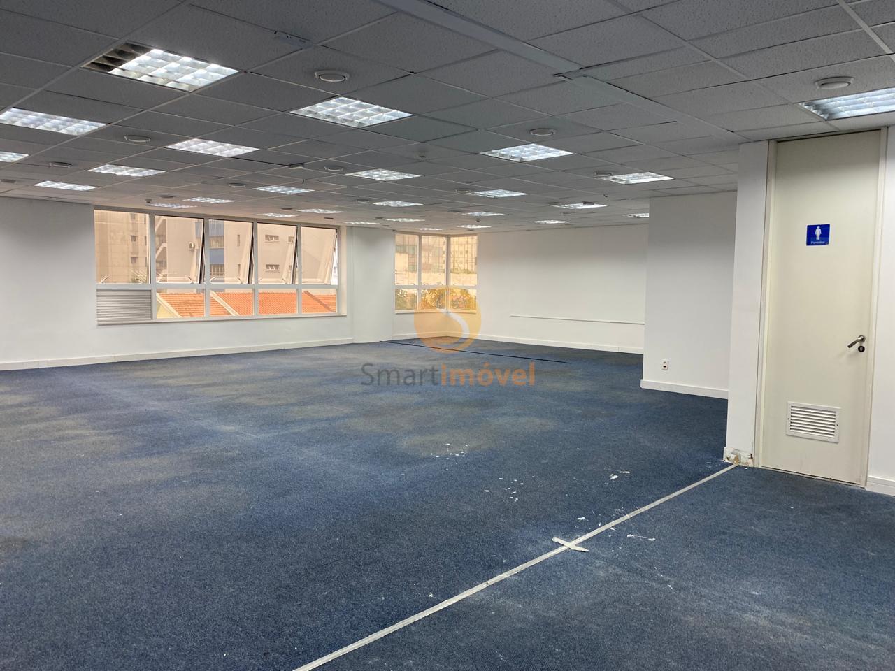 Pr&eacute;dio Monousu&aacute;rio com 8.194m&sup2;, 3 andares, e 4 subsolos de garagem com 119 vagas  São Paulo - 