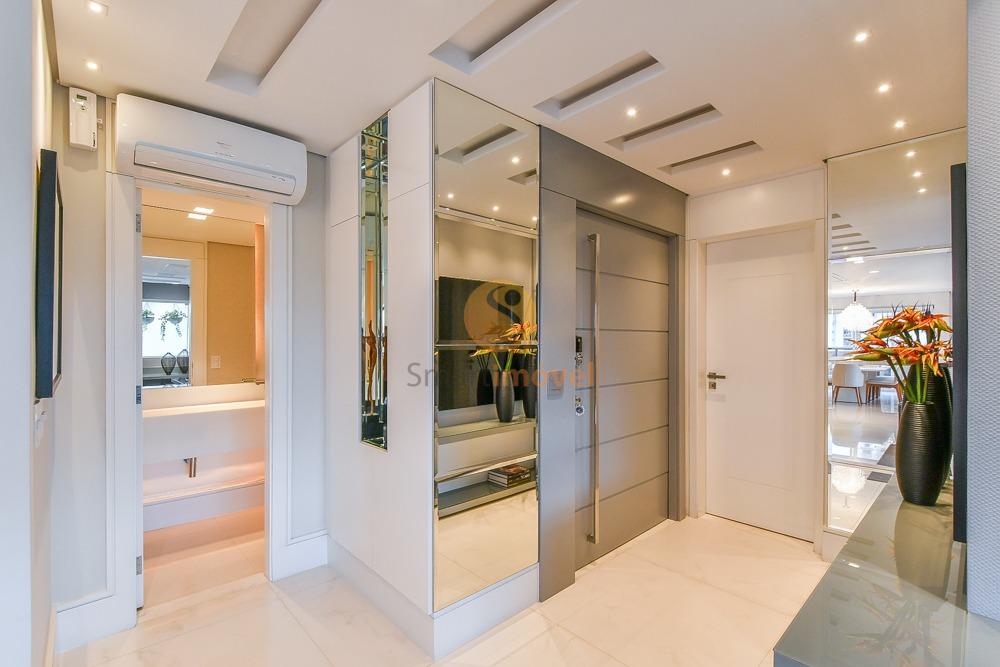 Apartamento com 244m&sup2;, 3 quartos, sendo 3 su&iacute;tes, e 3 vagas  São Paulo - 