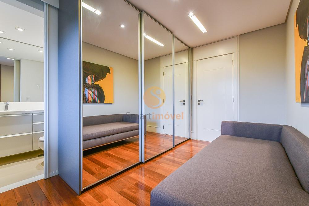 Apartamento com 244m&sup2;, 3 quartos, sendo 3 su&iacute;tes, e 3 vagas  São Paulo - 