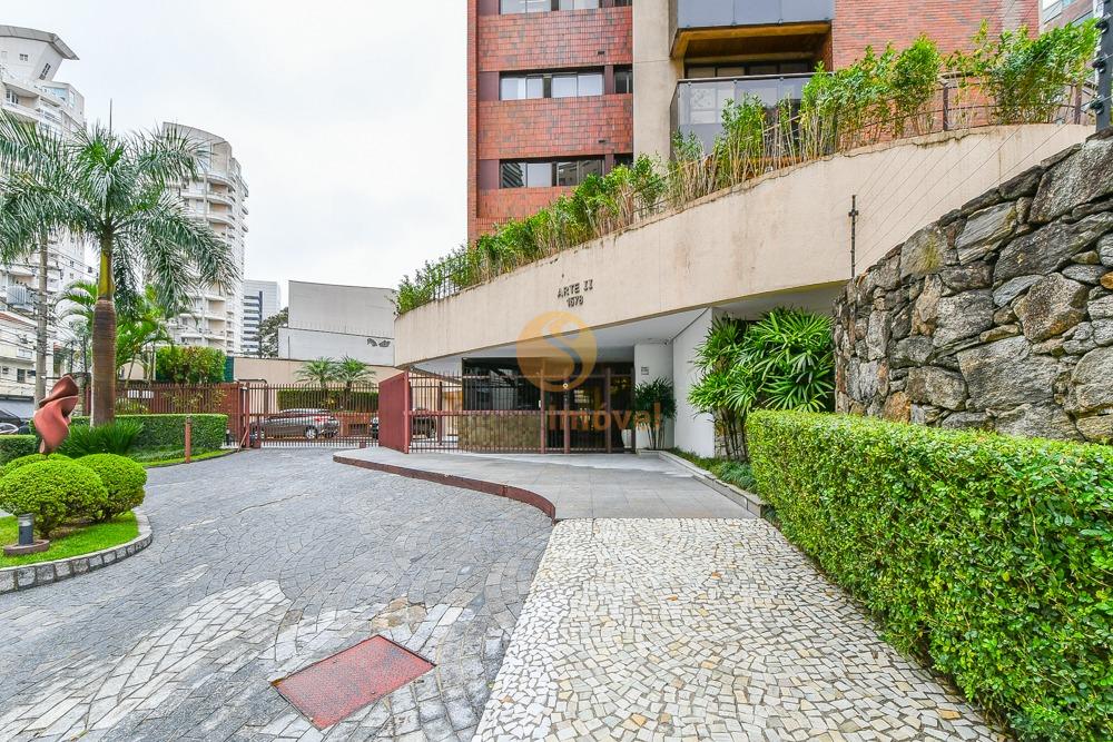 Apartamento com 244m&sup2;, 3 quartos, sendo 3 su&iacute;tes, e 3 vagas  São Paulo - 