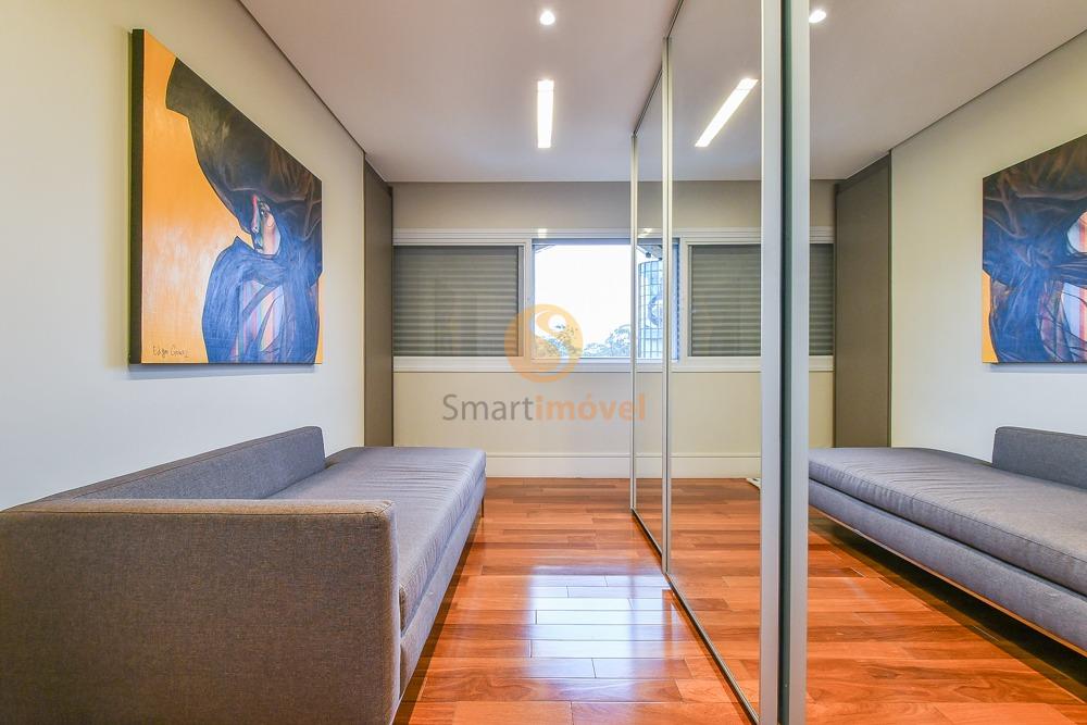 Apartamento com 244m&sup2;, 3 quartos, sendo 3 su&iacute;tes, e 3 vagas  São Paulo - 