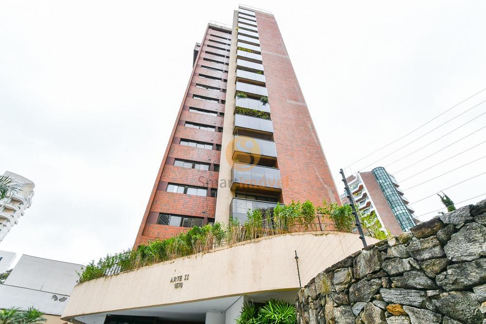 Apartamento com 244m&sup2;, 3 quartos, sendo 3 su&iacute;tes, e 3 vagas  São Paulo - 