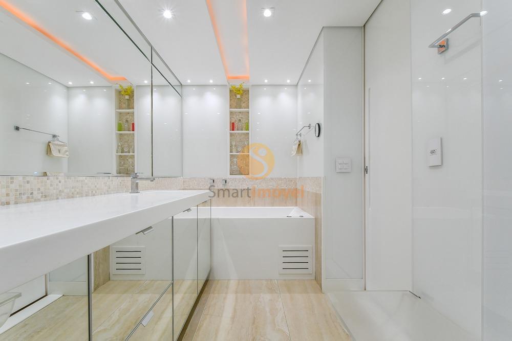Apartamento com 244m&sup2;, 3 quartos, sendo 3 su&iacute;tes, e 3 vagas  São Paulo - 