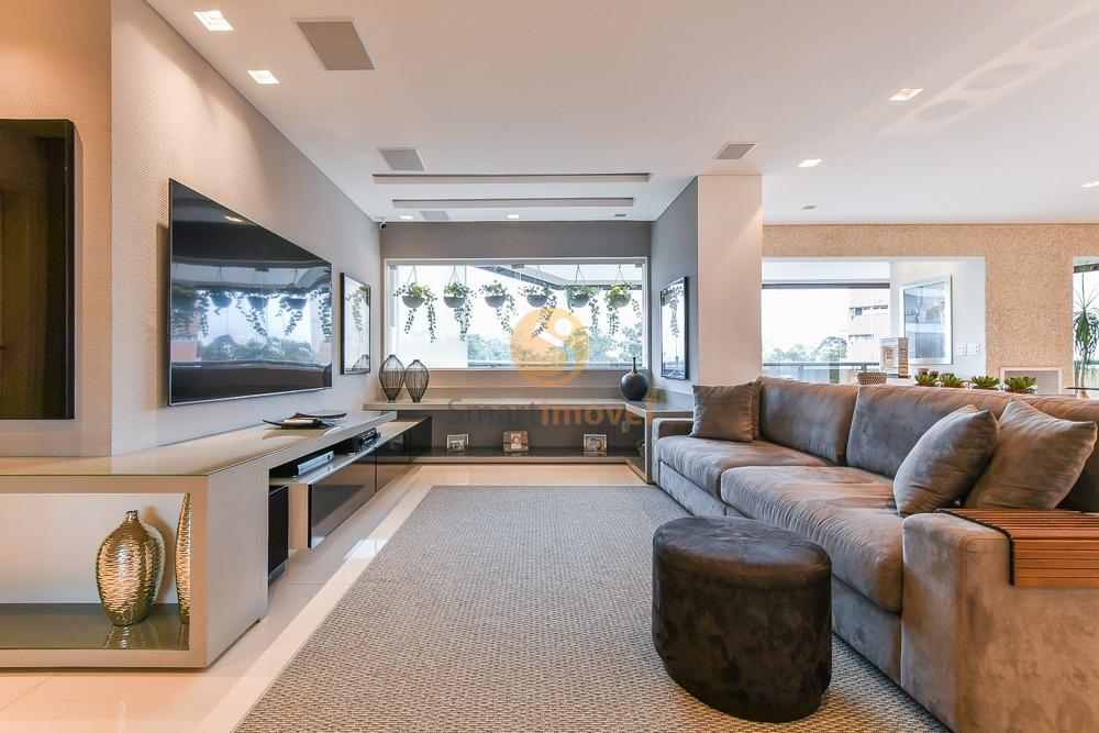 Apartamento com 244m&sup2;, 3 quartos, sendo 3 su&iacute;tes, e 3 vagas  São Paulo - 