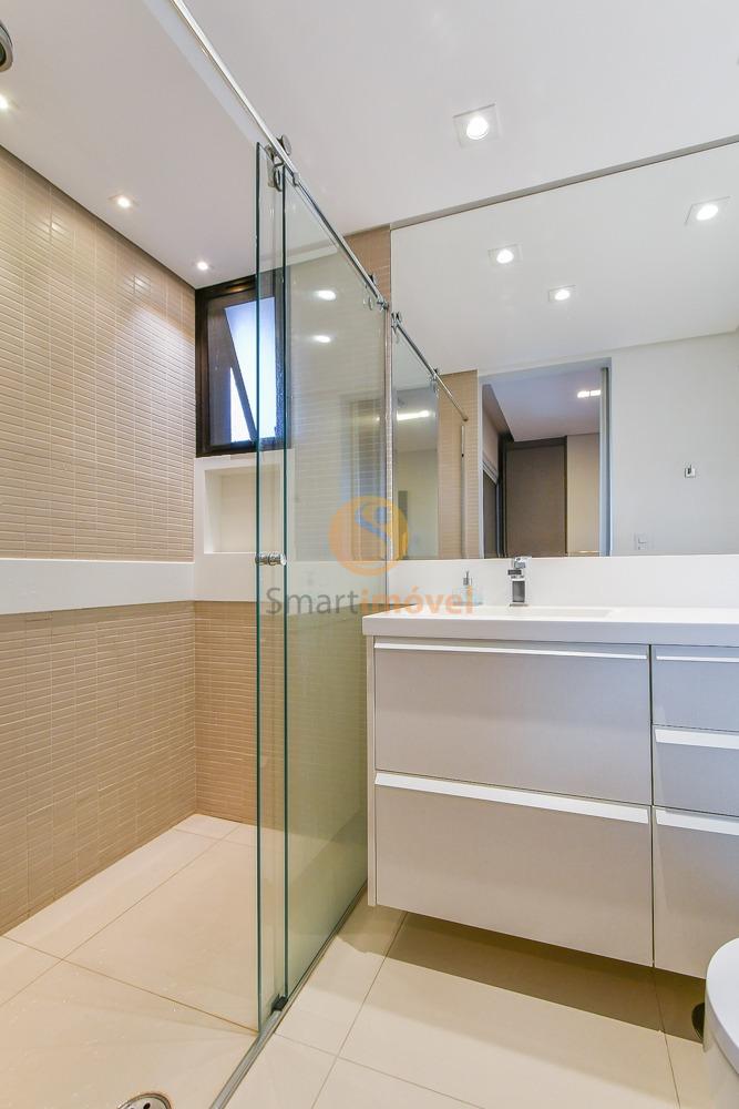 Apartamento com 244m&sup2;, 3 quartos, sendo 3 su&iacute;tes, e 3 vagas  São Paulo - 