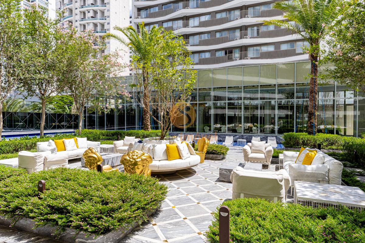 Cobertura para venda em Moema com 4 quartos, sendo 4 su&iacute;tes, 418m&sup2;  São Paulo - 
