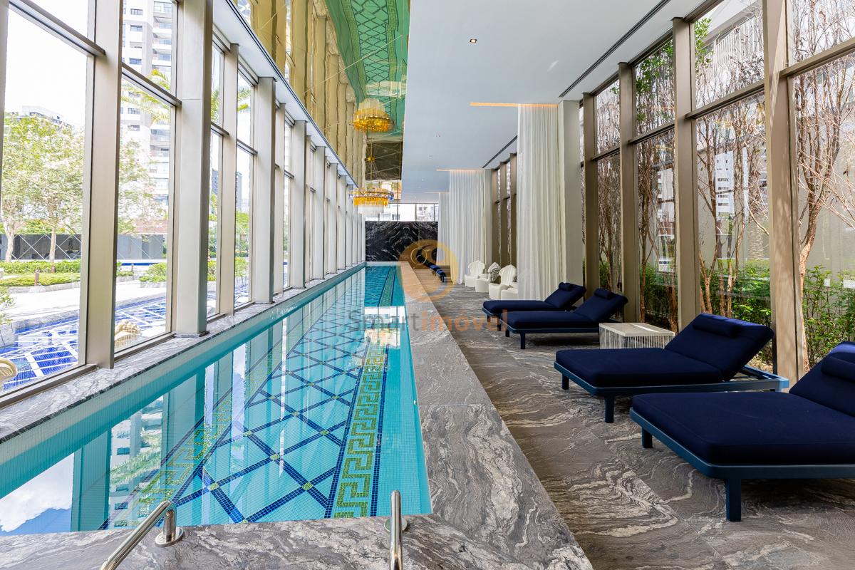 Cobertura para venda em Moema com 4 quartos, sendo 4 su&iacute;tes, 418m&sup2;  São Paulo - 