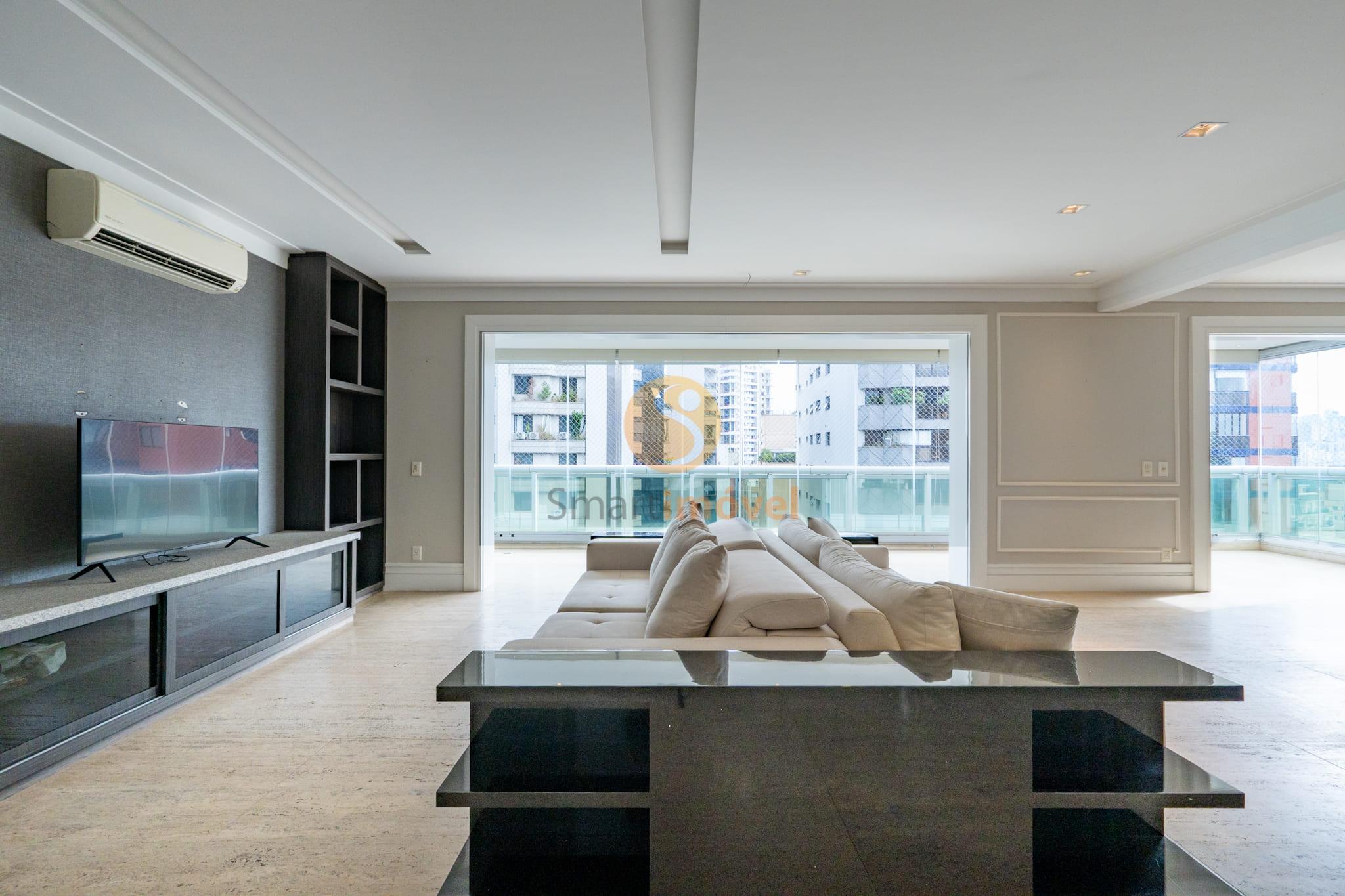 Apartamento com 234m&sup2;, 4 quartos, sendo 4 su&iacute;tes, 4 vagas  São Paulo - 
