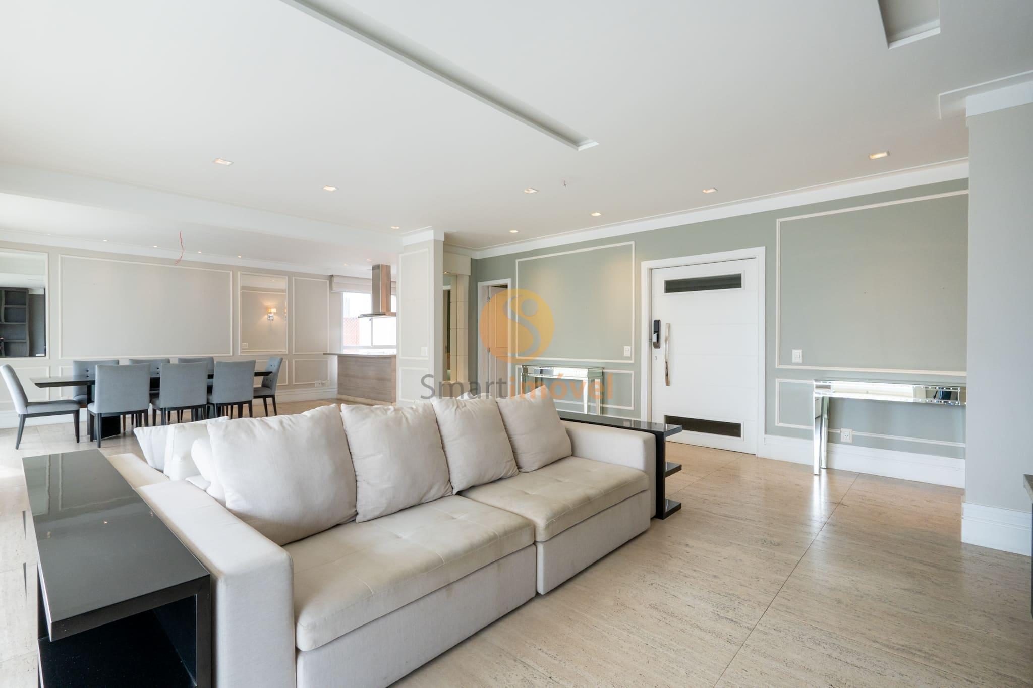 Apartamento com 234m&sup2;, 4 quartos, sendo 4 su&iacute;tes, 4 vagas  São Paulo - 