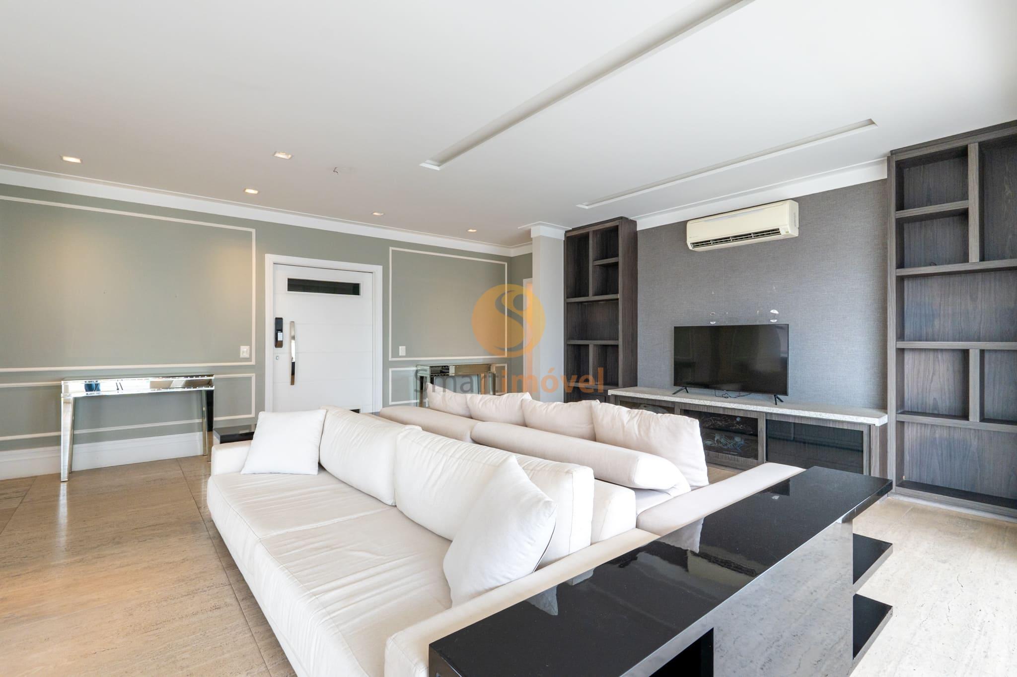 Apartamento com 234m&sup2;, 4 quartos, sendo 4 su&iacute;tes, 4 vagas  São Paulo - 