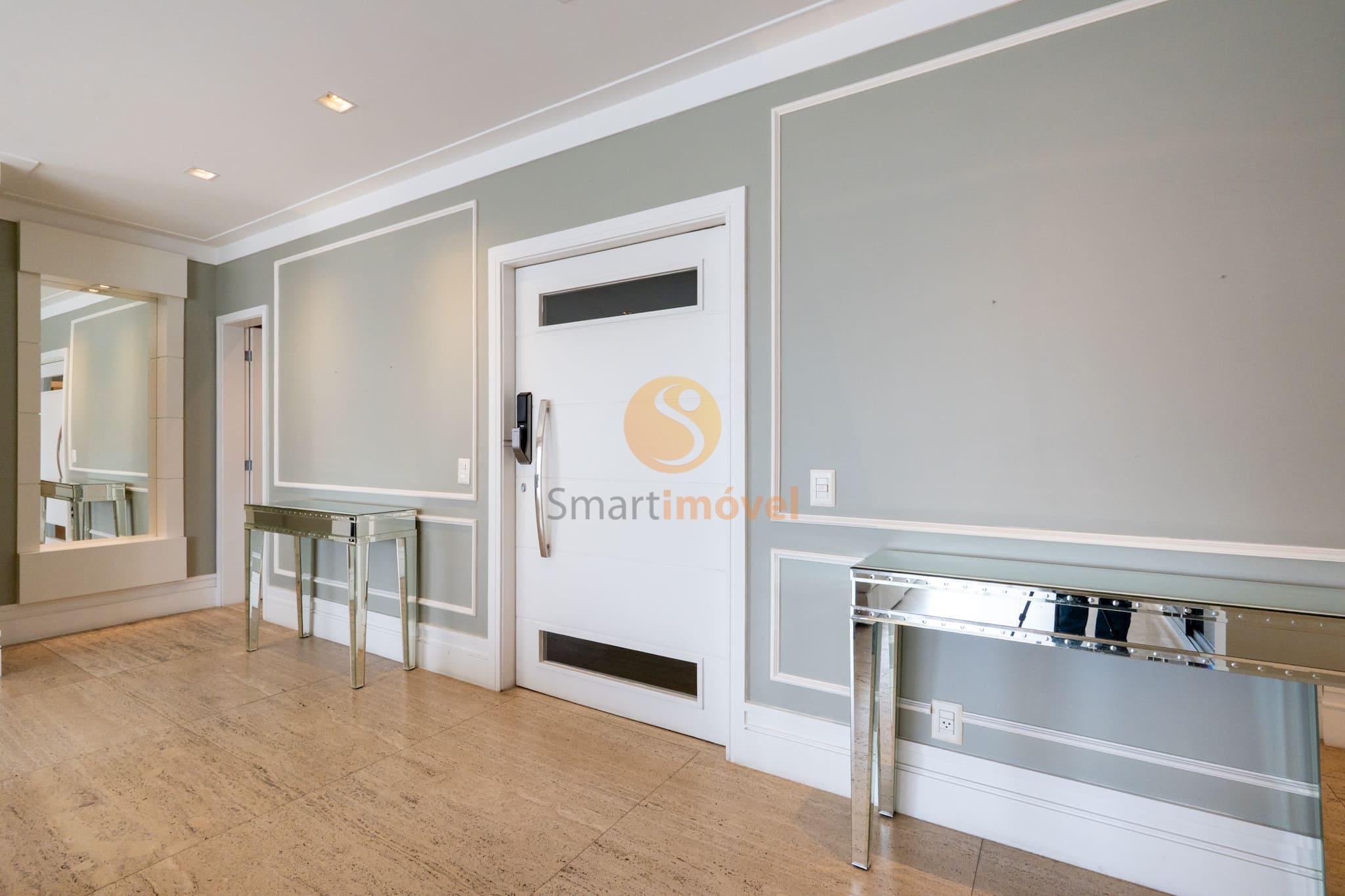 Apartamento com 234m&sup2;, 4 quartos, sendo 4 su&iacute;tes, 4 vagas  São Paulo - 