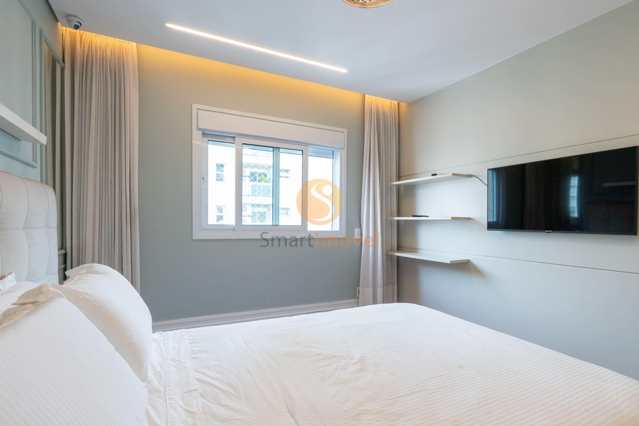 Apartamento com 234m&sup2;, 4 quartos, sendo 4 su&iacute;tes, 4 vagas  São Paulo - 