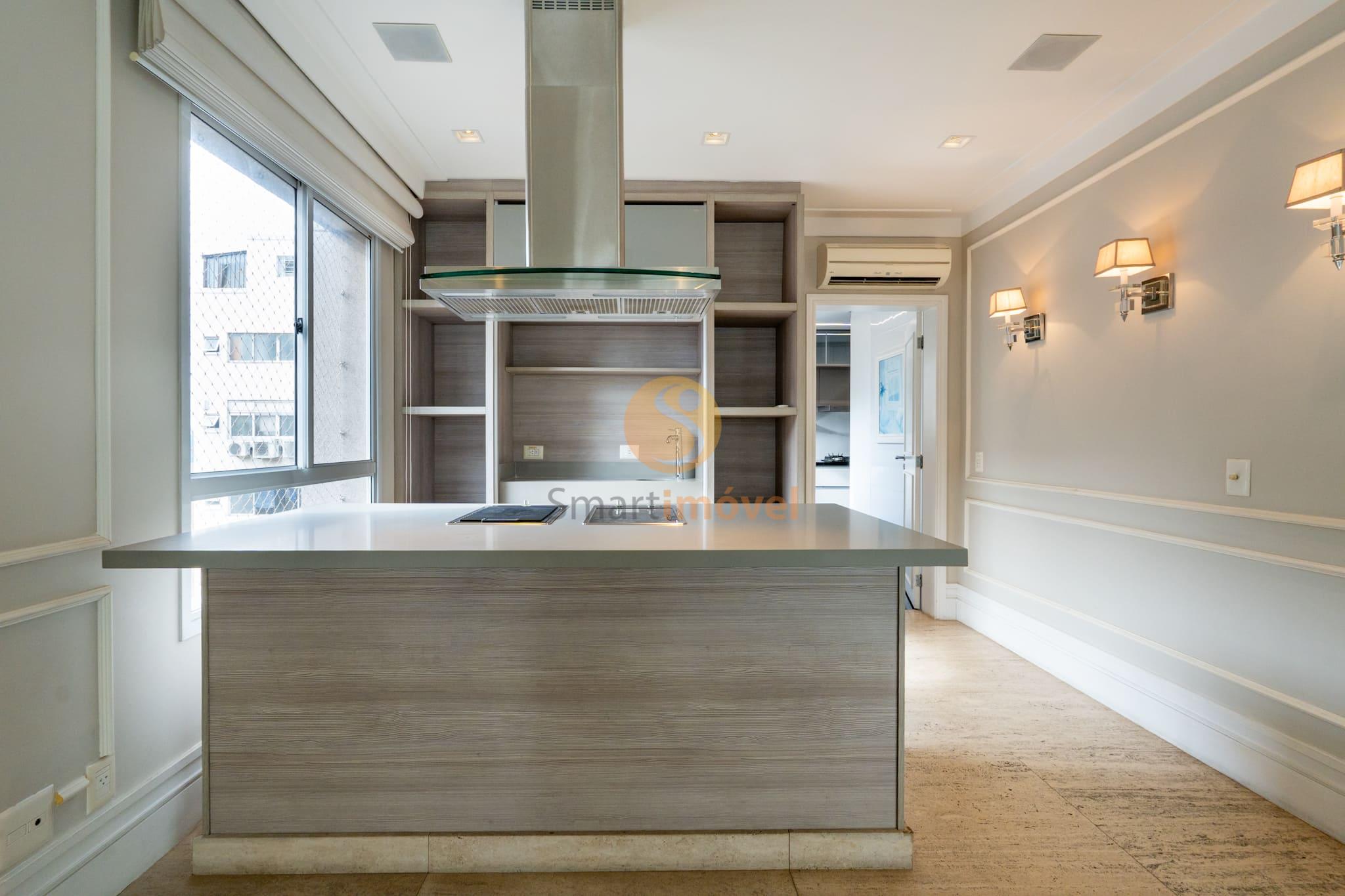 Apartamento com 234m&sup2;, 4 quartos, sendo 4 su&iacute;tes, 4 vagas  São Paulo - 