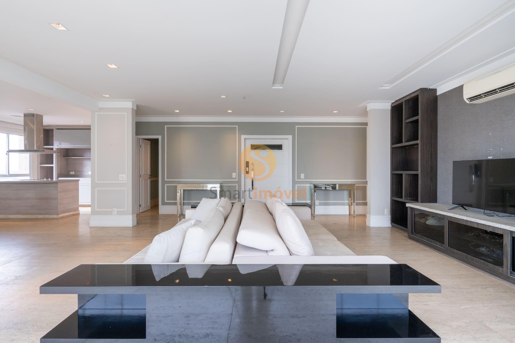 Apartamento com 234m&sup2;, 4 quartos, sendo 4 su&iacute;tes, 4 vagas  São Paulo - 
