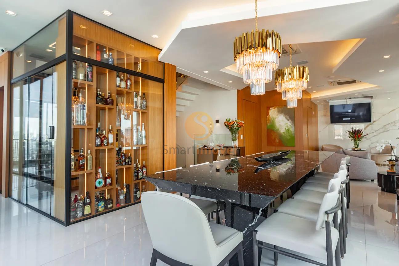 Cobertura Triplex com 476 m&sup2; mobiliada, em resort de Luxo  São Paulo - 