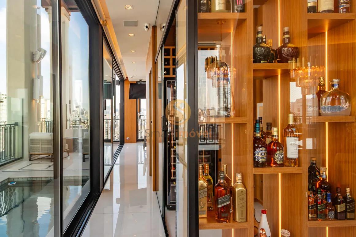 Cobertura Triplex com 476 m&sup2; mobiliada, em resort de Luxo  São Paulo - 