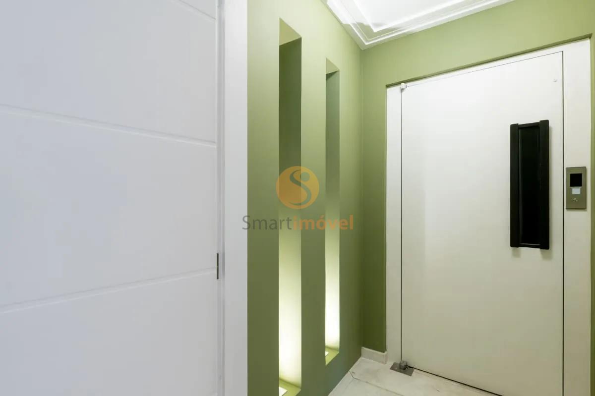Apartamento com 165m&sup2;, 3 quartos, sendo 3 su&iacute;tes e 3 vagas  São Paulo - 