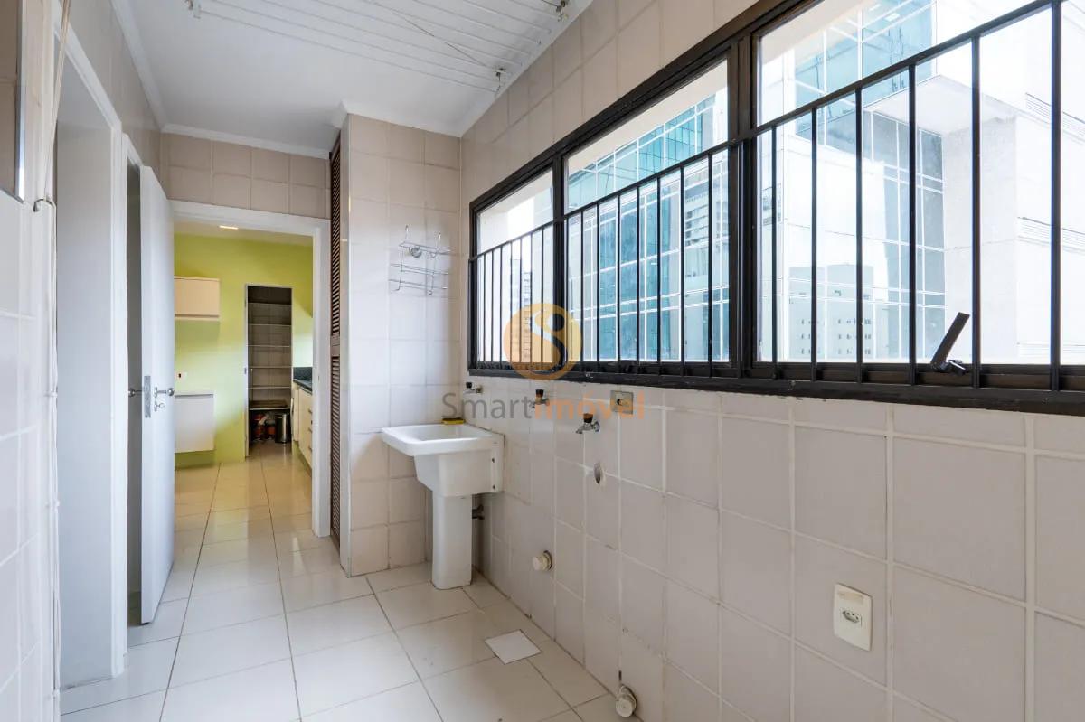Apartamento com 165m&sup2;, 3 quartos, sendo 3 su&iacute;tes e 3 vagas  São Paulo - 