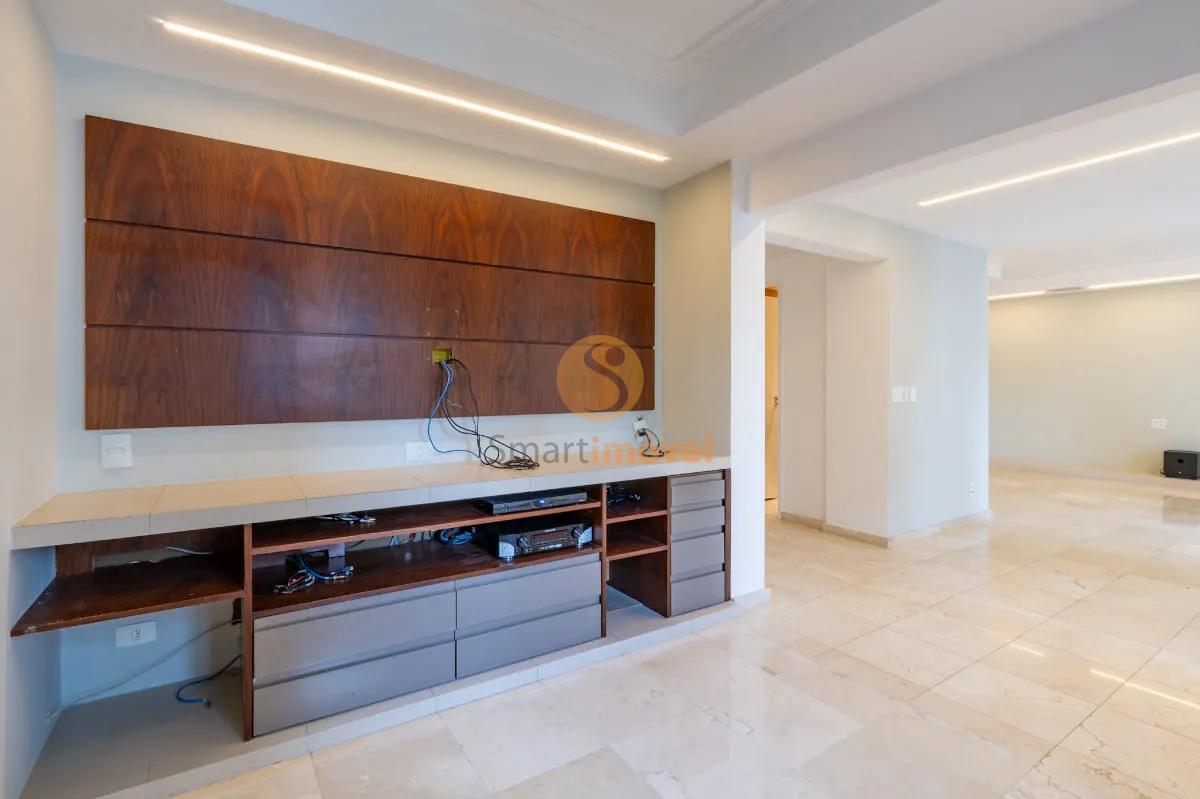 Apartamento com 165m&sup2;, 3 quartos, sendo 3 su&iacute;tes e 3 vagas  São Paulo - 