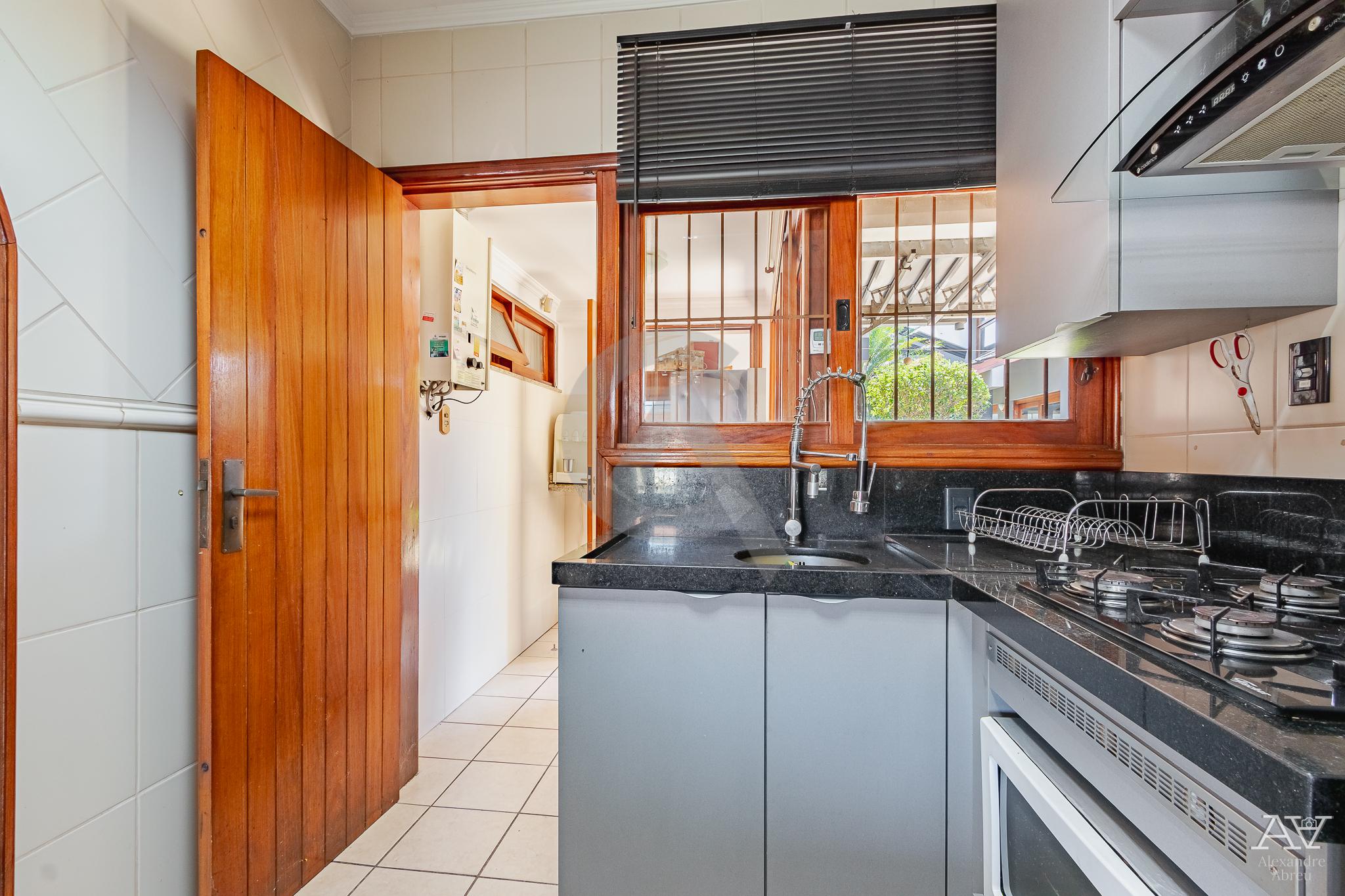 Casa, 3 quartos, 274 m² - Foto 14