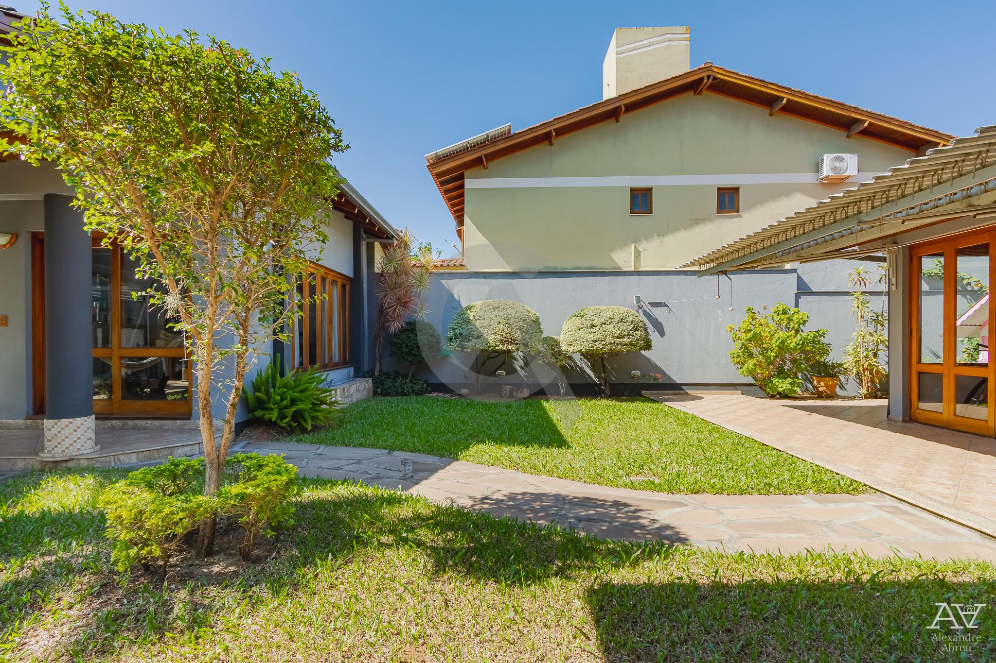 Casa, 3 quartos, 274 m² - Foto 37