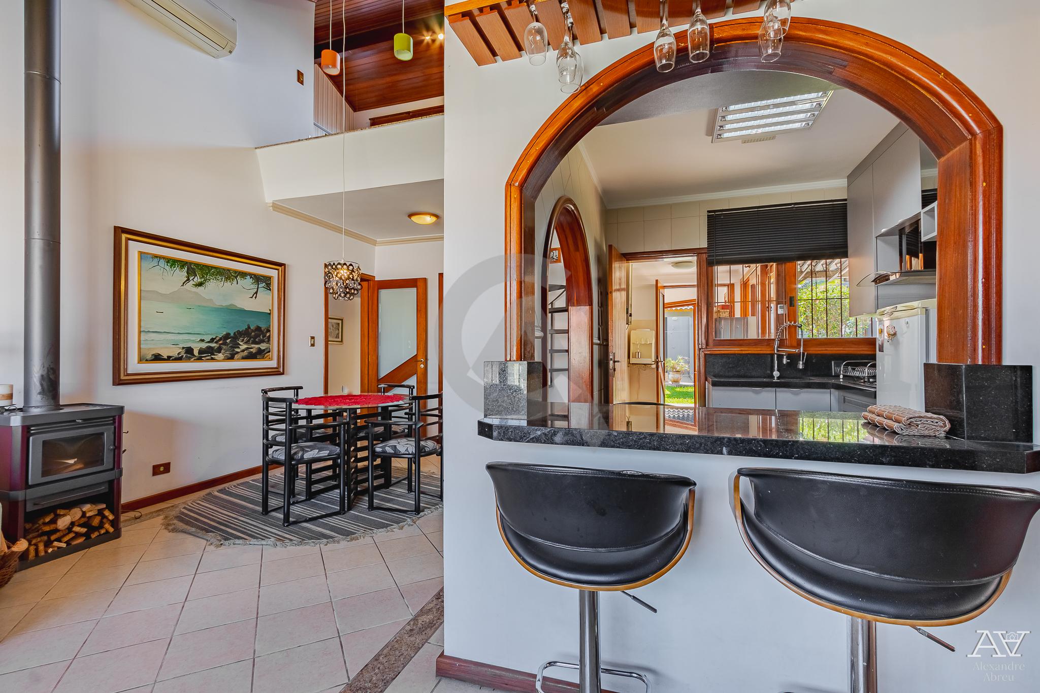 Casa, 3 quartos, 274 m² - Foto 12