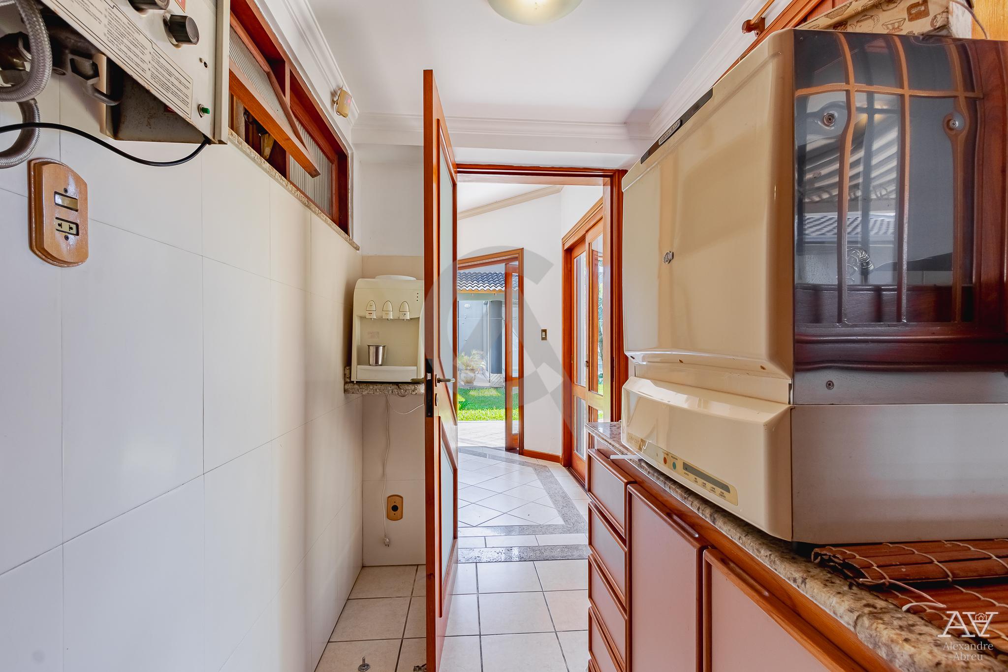 Casa, 3 quartos, 274 m² - Foto 16