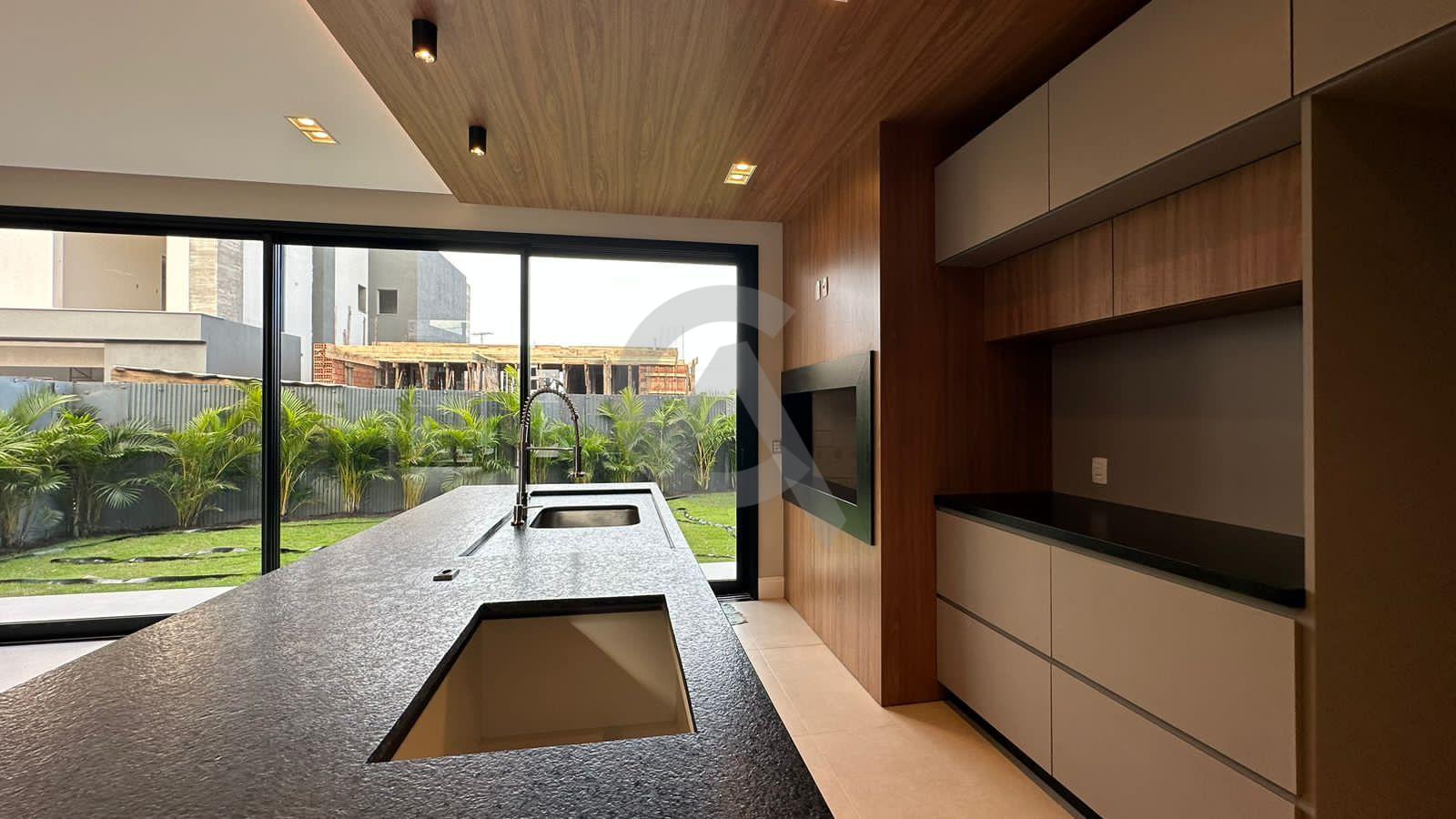 Casa, 4 quartos, 210 m² - Foto 5