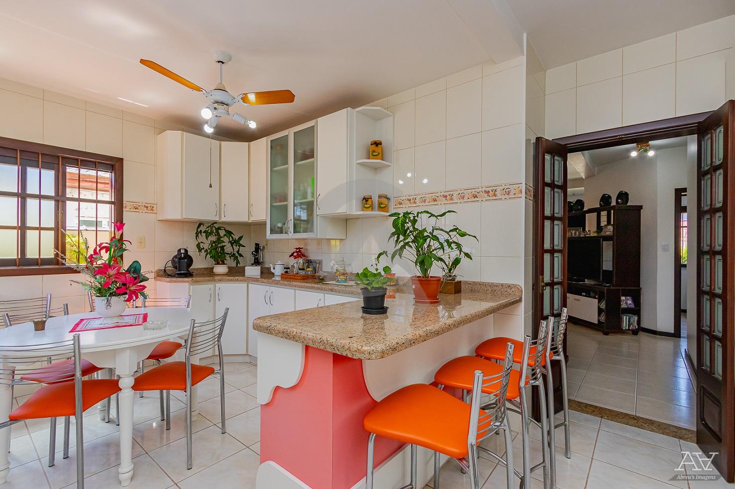 Casa, 4 quartos, 210 m² - Foto 11