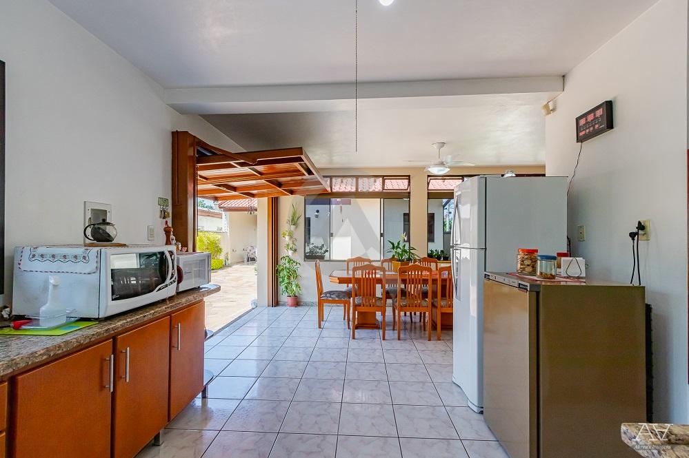 Casa, 4 quartos, 210 m² - Foto 36