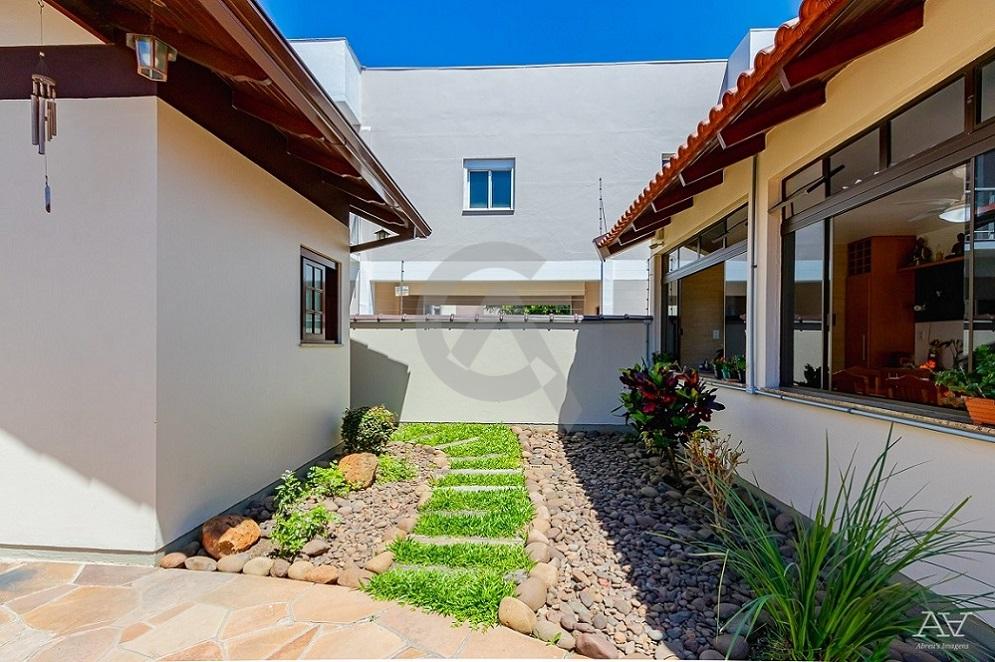 Casa, 4 quartos, 210 m² - Foto 38